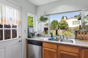 2974 Blackwell Ct, Fairfield, CA 94533 - Photo 12