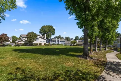 383 N Wildwood, Hercules, CA 94547 - Photo 38
