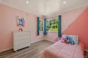 330 Summerfield Dr, Vacaville, CA 95687 - Photo 32