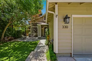 330 Summerfield Dr, Vacaville, CA 95687 - Photo 2