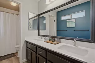 330 Summerfield Dr, Vacaville, CA 95687 - Photo 26