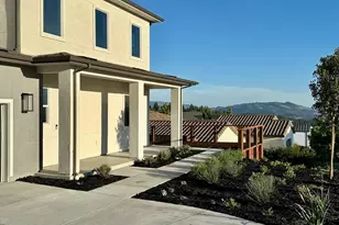 3746 Crown Hill Dr, Santa Rosa, CA 95404 - Photo 1