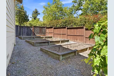 5690 Evening Way, Santa Rosa, CA 95409 - Photo 38