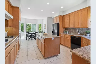 5690 Evening Way, Santa Rosa, CA 95409 - Photo 18