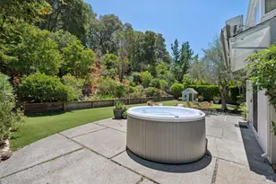 28 Castlewood Dr, San Rafael, CA 94901 - Photo 30
