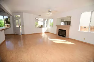 305 Mayfield Cir, Suisun City, CA 94585 - Photo 4