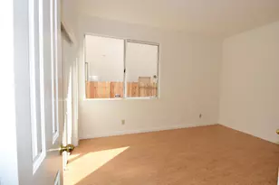 305 Mayfield Cir, Suisun City, CA 94585 - Photo 12