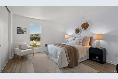100 Marin Center Drive #5, San Rafael, CA 94903 - Photo 12