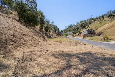 1042 Arroyo Grande Drive, Napa, CA 94558 - Photo 4