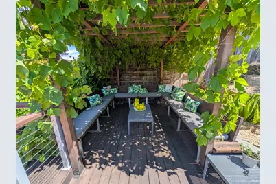 211 Hill Boulevard, Petaluma, CA 94952 - Photo 38