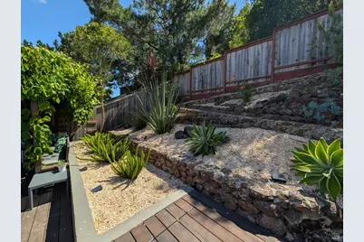 211 Hill Boulevard, Petaluma, CA 94952 - Photo 42