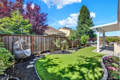 101 Scarlet Street, Vacaville, CA 95687 - Photo 46