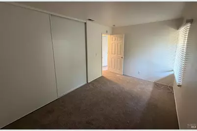 86 Villa Circle, Fairfield, CA 94533 - Photo 14