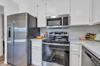 901 Javan Way, Suisun City, CA 94585 - Photo 14