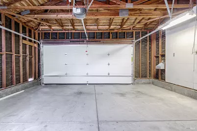 447 Meadowgreen Drive, Santa Rosa, CA 95409 - Photo 18