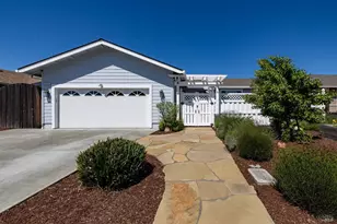 3723 Crestview Dr, Santa Rosa, CA 95403 - Photo 2
