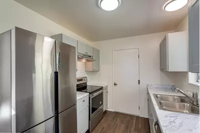 18949 Andrea Way, Fort Bragg, CA 95437 - Photo 14