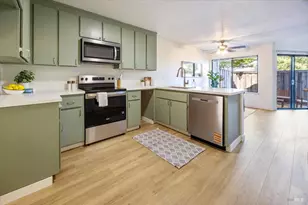 902 Marylyn Cir, Petaluma, CA 94954 - Photo 6