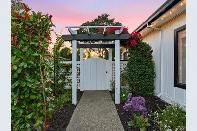14 Villa Place, Novato, CA 94945 - Photo 12