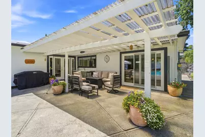 14 Villa Place, Novato, CA 94945 - Photo 76