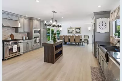 14 Villa Place, Novato, CA 94945 - Photo 28