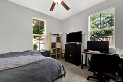 518 Canterbury Circle, Vacaville, CA 95687 - Photo 36