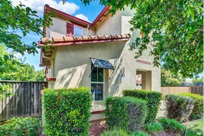 518 Canterbury Circle, Vacaville, CA 95687 - Photo 6