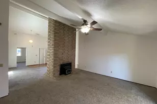 1238 Hartford Cir, Fairfield, CA 94534 - Photo 6