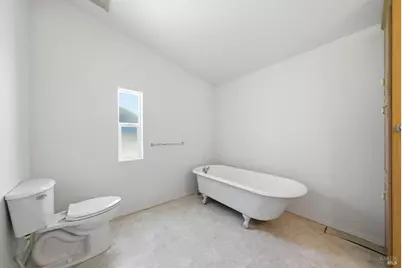 4016 Walker Avenue, Santa Rosa, CA 95407 - Photo 40