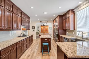 1945 Piner Rd, Santa Rosa, CA 95403 - Photo 8