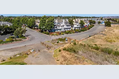 232 E 2nd Street, Benicia, CA 94510 - Photo 34