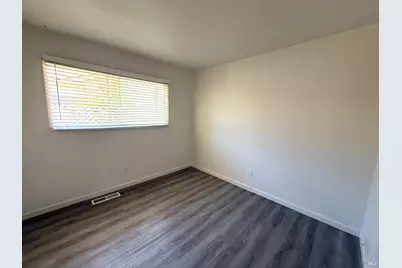 1558 W 3rd Street, Santa Rosa, CA 95401 - Photo 22