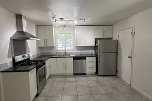 1558 W 3rd St, Santa Rosa, CA 95401 - Photo 18