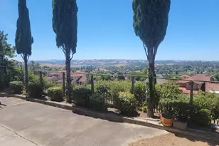 825 Britannia Dr, Vallejo, CA 94591 - Photo 2