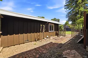 1924 Diamond Ct, Santa Rosa, CA 95404 - Photo 38