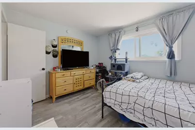 916 Saint Francis Drive, Petaluma, CA 94954 - Photo 32