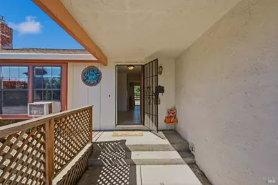 916 Saint Francis Drive, Petaluma, CA 94954 - Photo 8