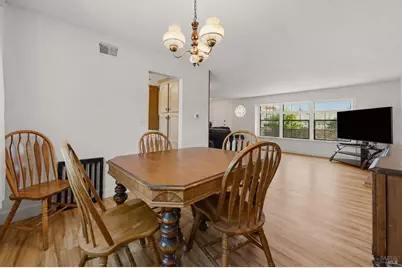 916 Saint Francis Drive, Petaluma, CA 94954 - Photo 4