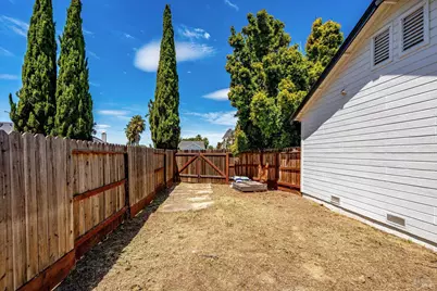 412 Arrowhead Court, Vallejo, CA 94589 - Photo 58