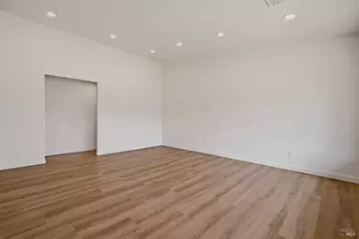 7365 Coral Court, Rohnert Park, CA 94928 - Photo 14