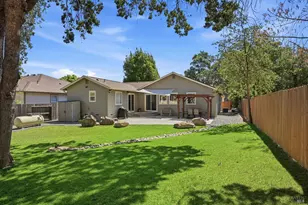 1090 Penelope Ct, Lakeport, CA 95453 - Photo 14