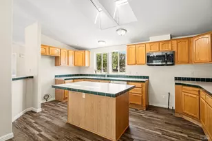 9017 Colony Dr, Redwood Valley, CA 95470 - Photo 6