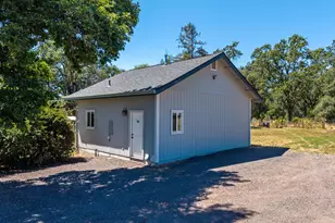 9017 Colony Dr, Redwood Valley, CA 95470 - Photo 22