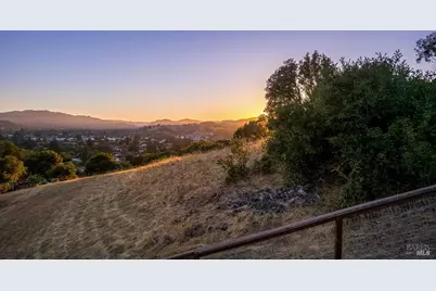 11 Zandra Place, Novato, CA 94945 - Photo 48