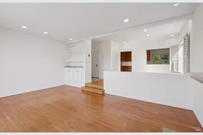 38 Corte Oriental, Greenbrae, CA 94904 - Photo 10