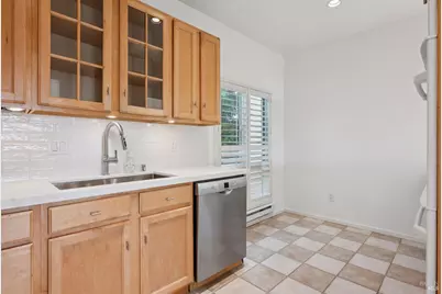 38 Corte Oriental, Greenbrae, CA 94904 - Photo 14