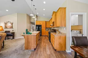 31195 Brush Creek Rd, Fort Bragg, CA 95437 - Photo 14