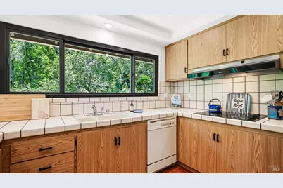 107 Rollingwood Drive, San Rafael, CA 94901 - Photo 26