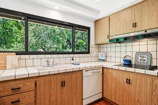 107 Rollingwood Dr, San Rafael, CA 94901 - Photo 26