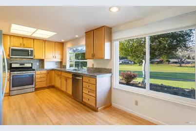58 Oak Island Circle, Santa Rosa, CA 95409 - Photo 18